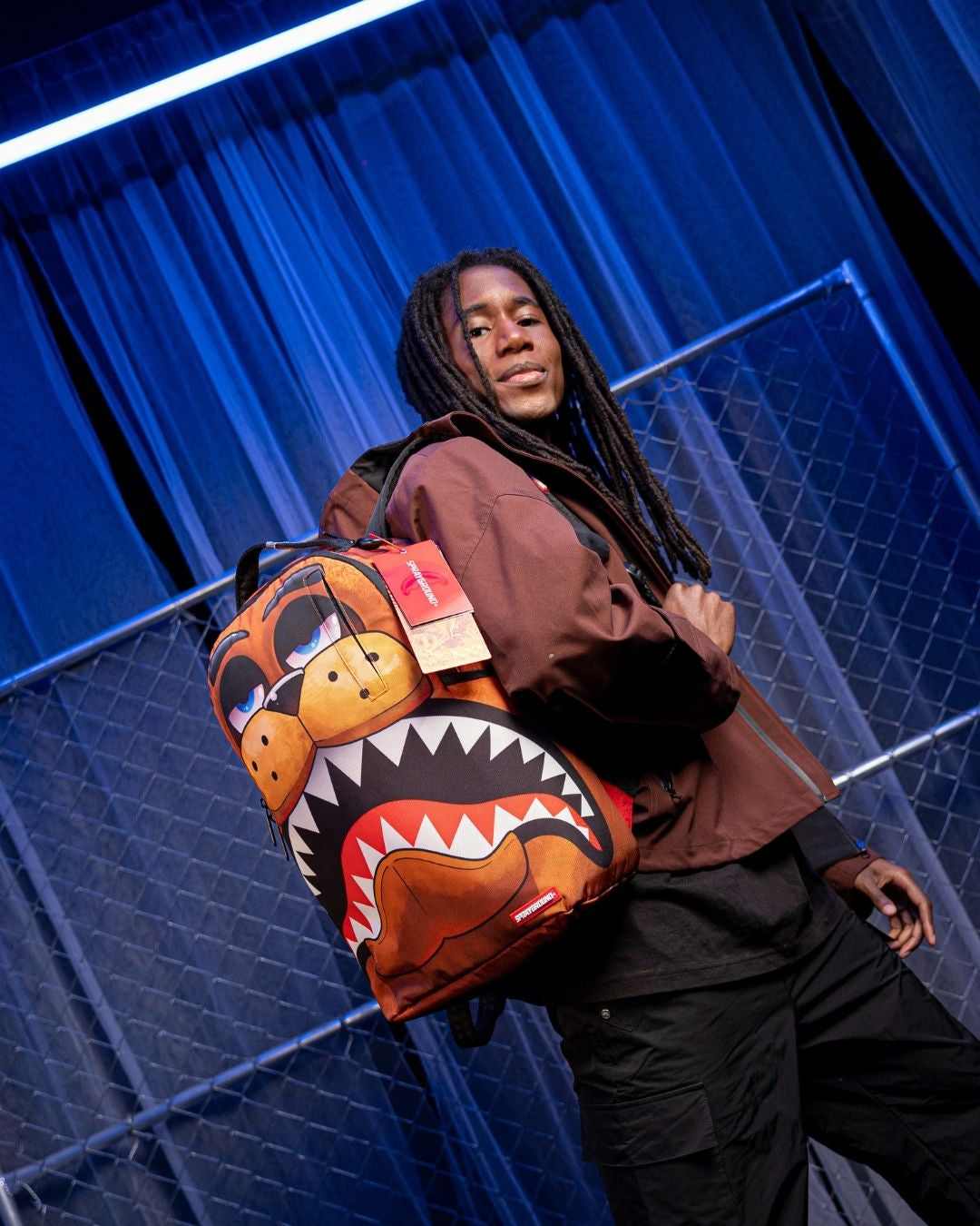 Five Nights at Freddy's Shark Dlxsr Backpack - Image 6