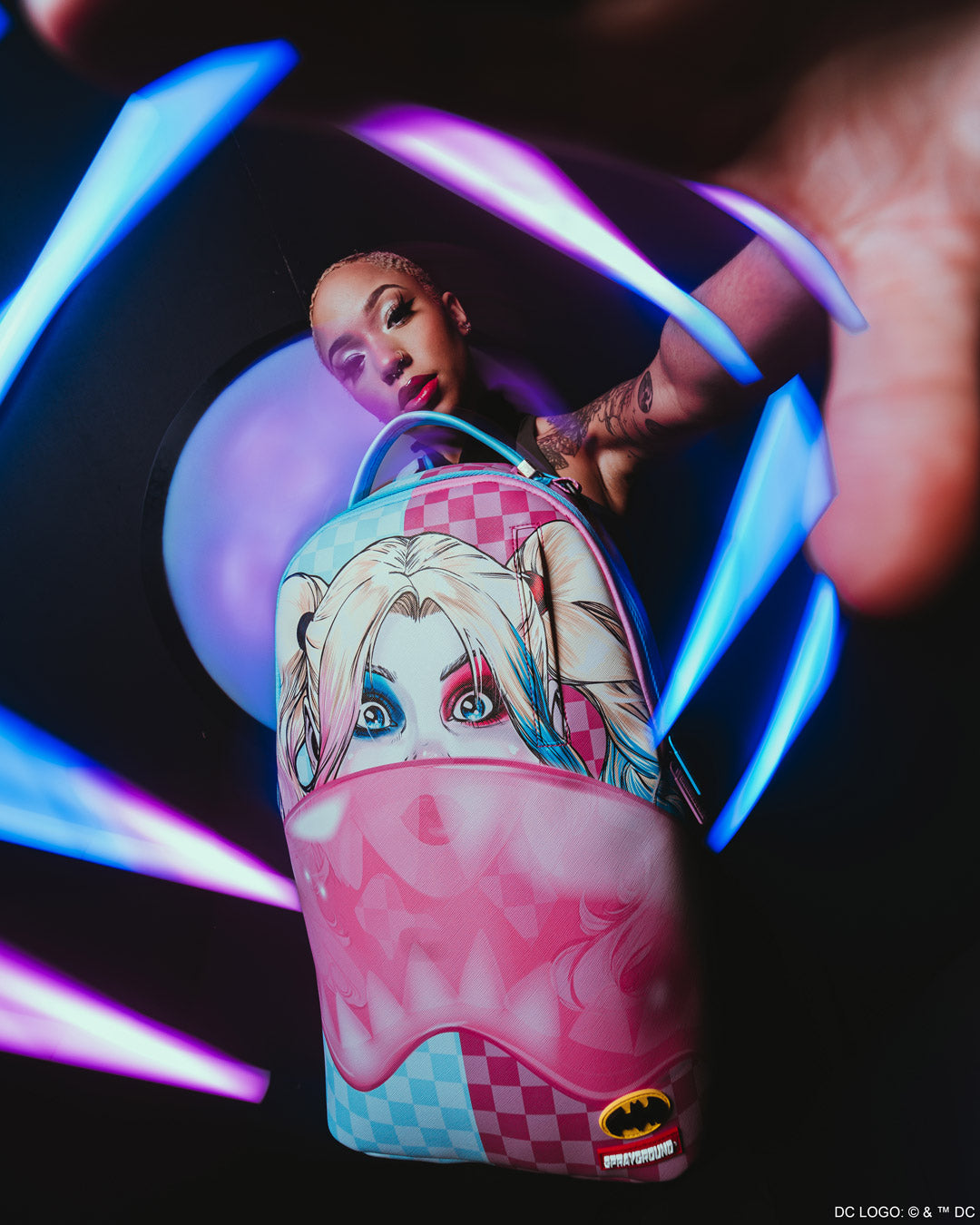 Harley Quinn Bubble Gum Shark - Image 2