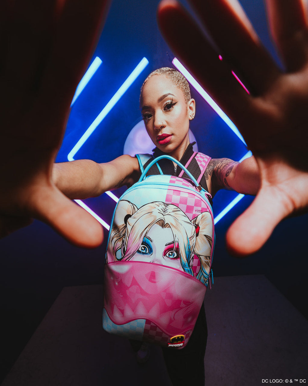 Harley Quinn Bubble Gum Shark - Image 6