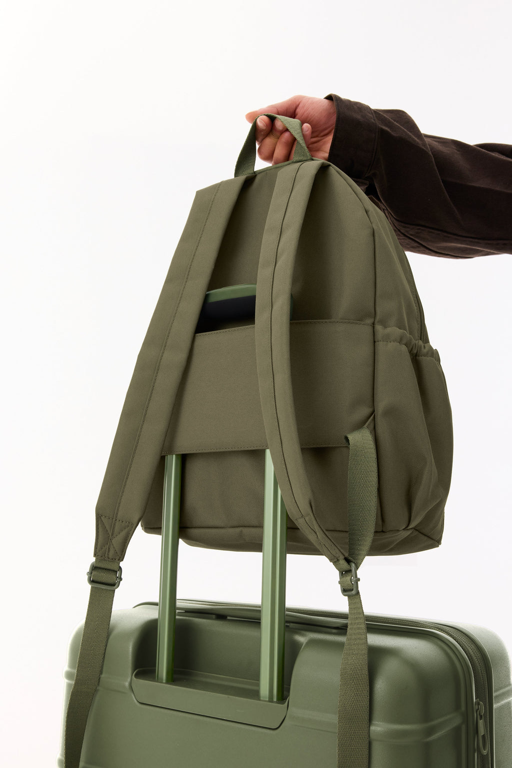 Resale The BÉISics Backpack in Olive - Image 6