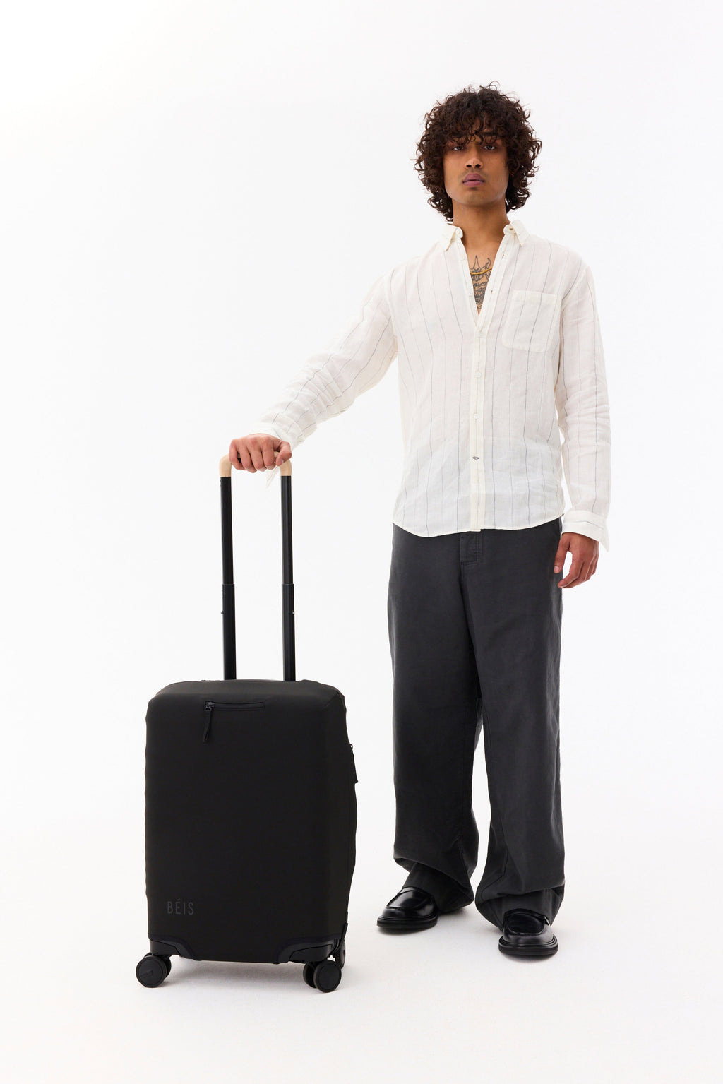 Resale The Carry-On Luggage Cover in Black - Image 4
