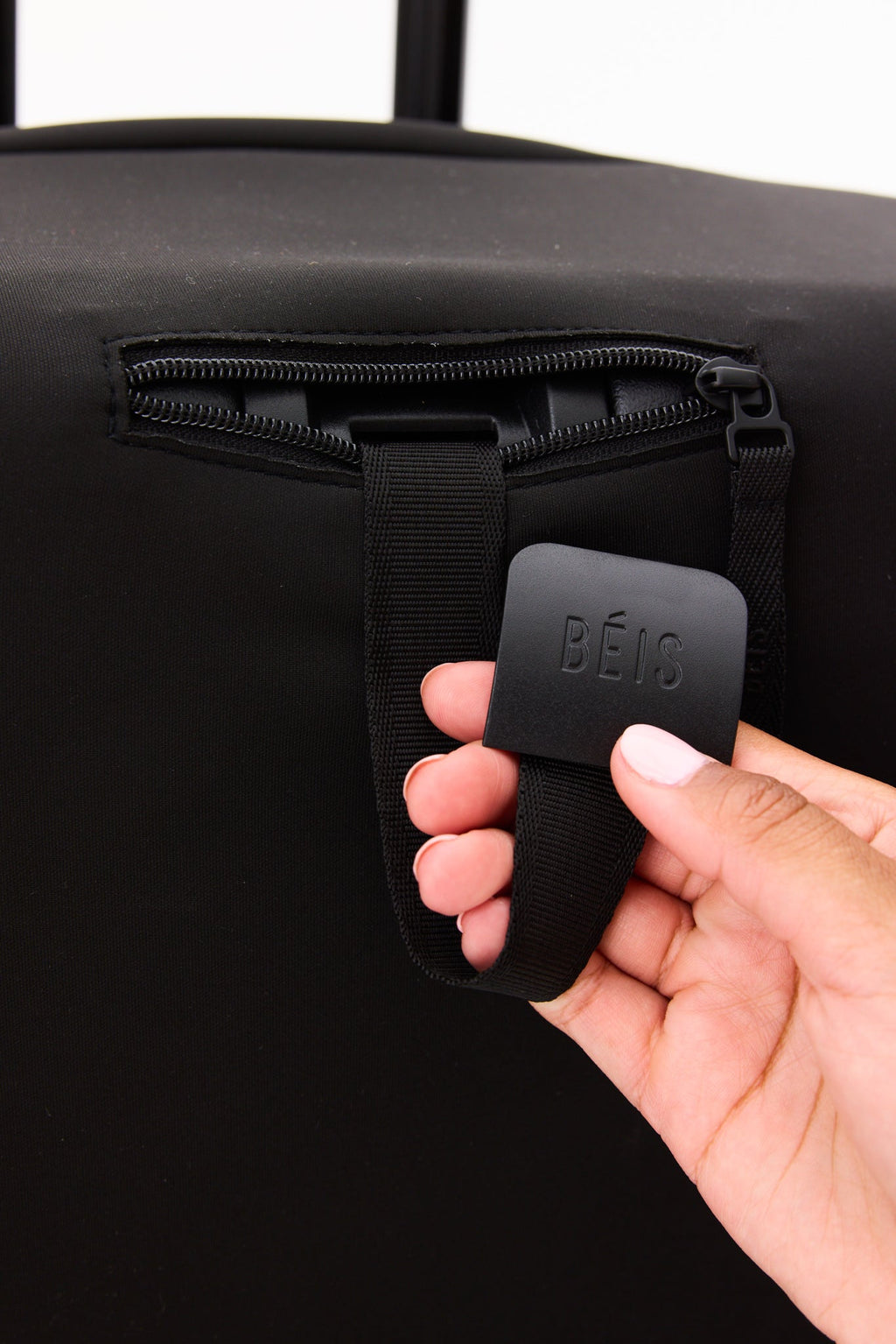 Resale The Small Carry-On Luggage Cover in Black - Image 5
