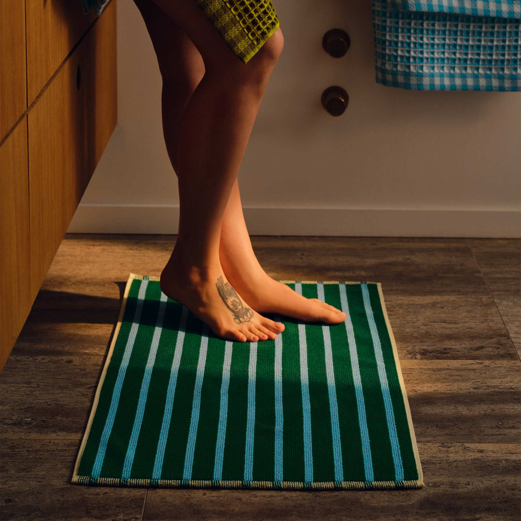 Reversible Looped Bath Mat - Image 18