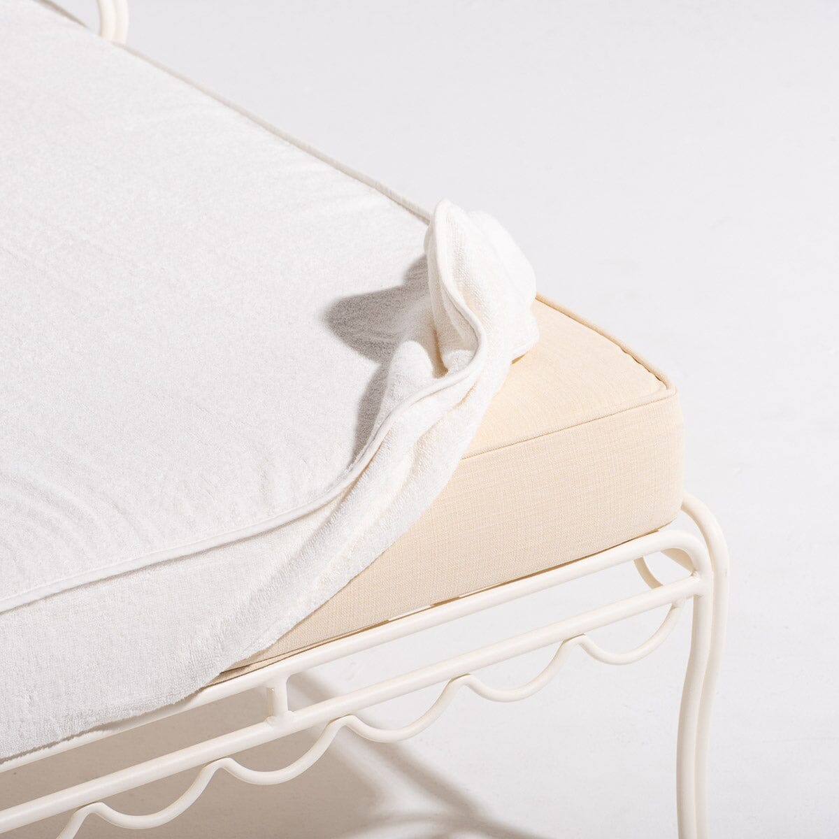 The Lounger Towel - Image 2