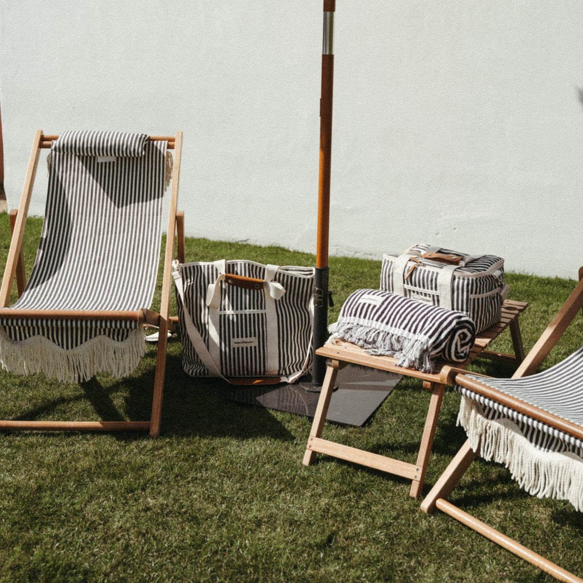 The Sling Chair - Image 2