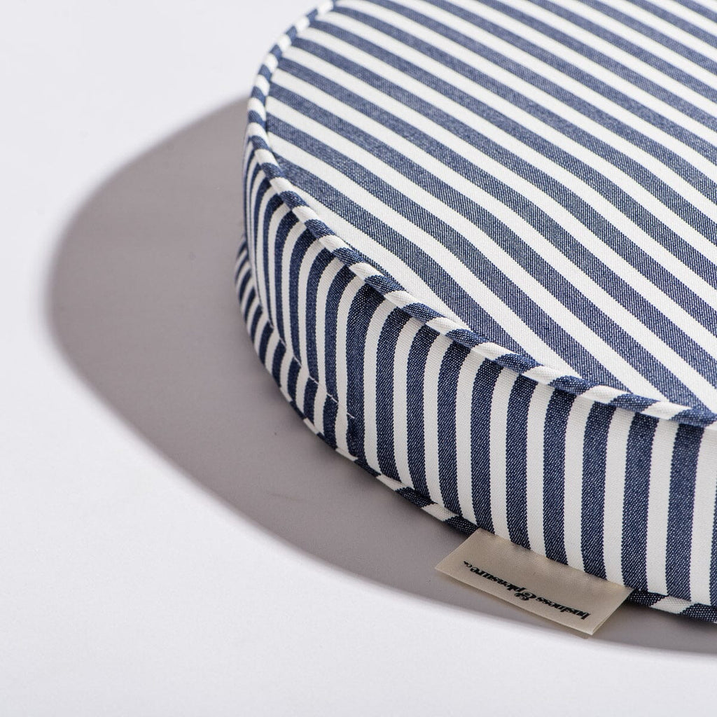 The Circular Pillow - Image 4