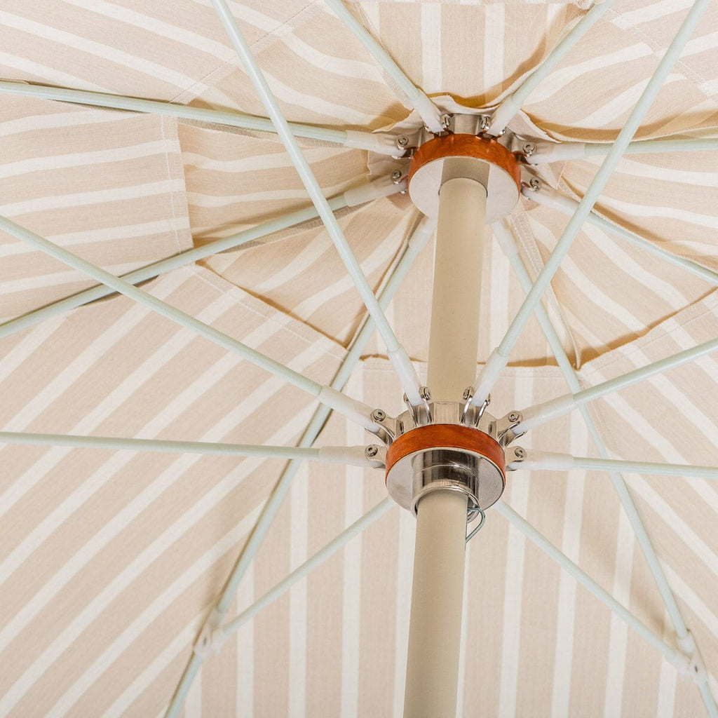 The Club Umbrella - Image 4