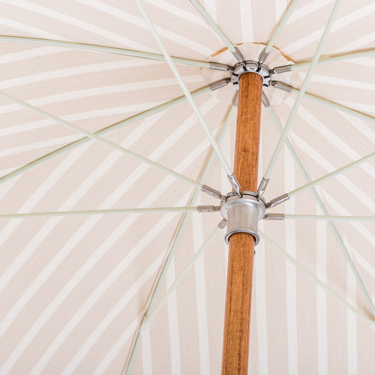 The Premium Beach Umbrella - Image 4