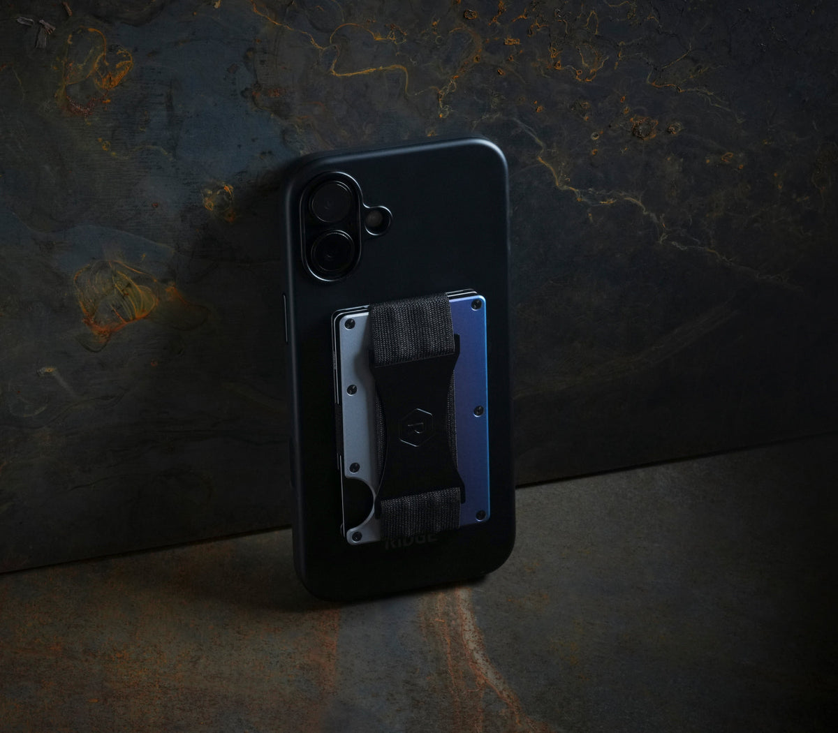 Ridge Wallet for MagSafe - Burnt Titanium - Image 6