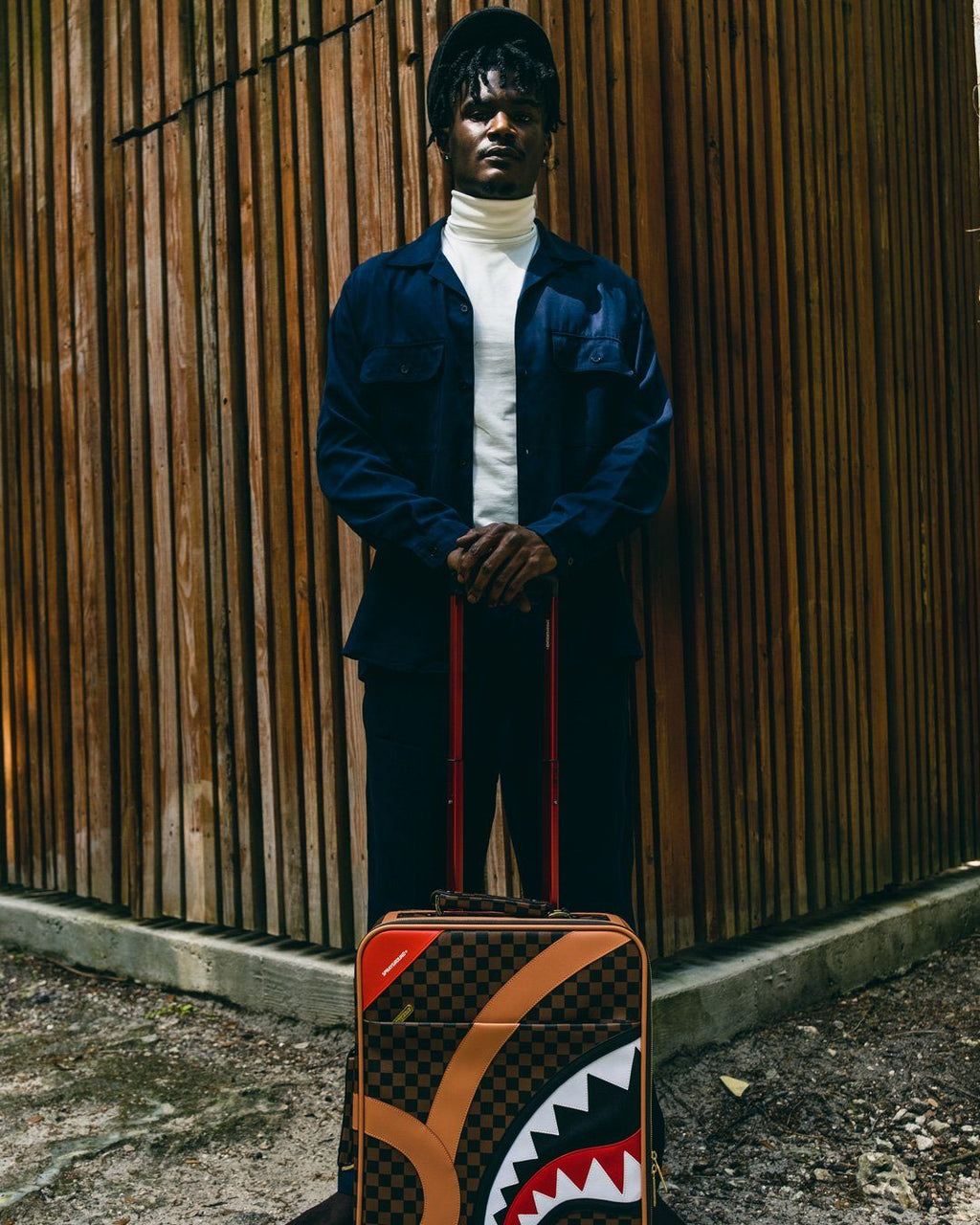 Henny Air to the Throne Jetsetter Carry-On Luggage - Image 4