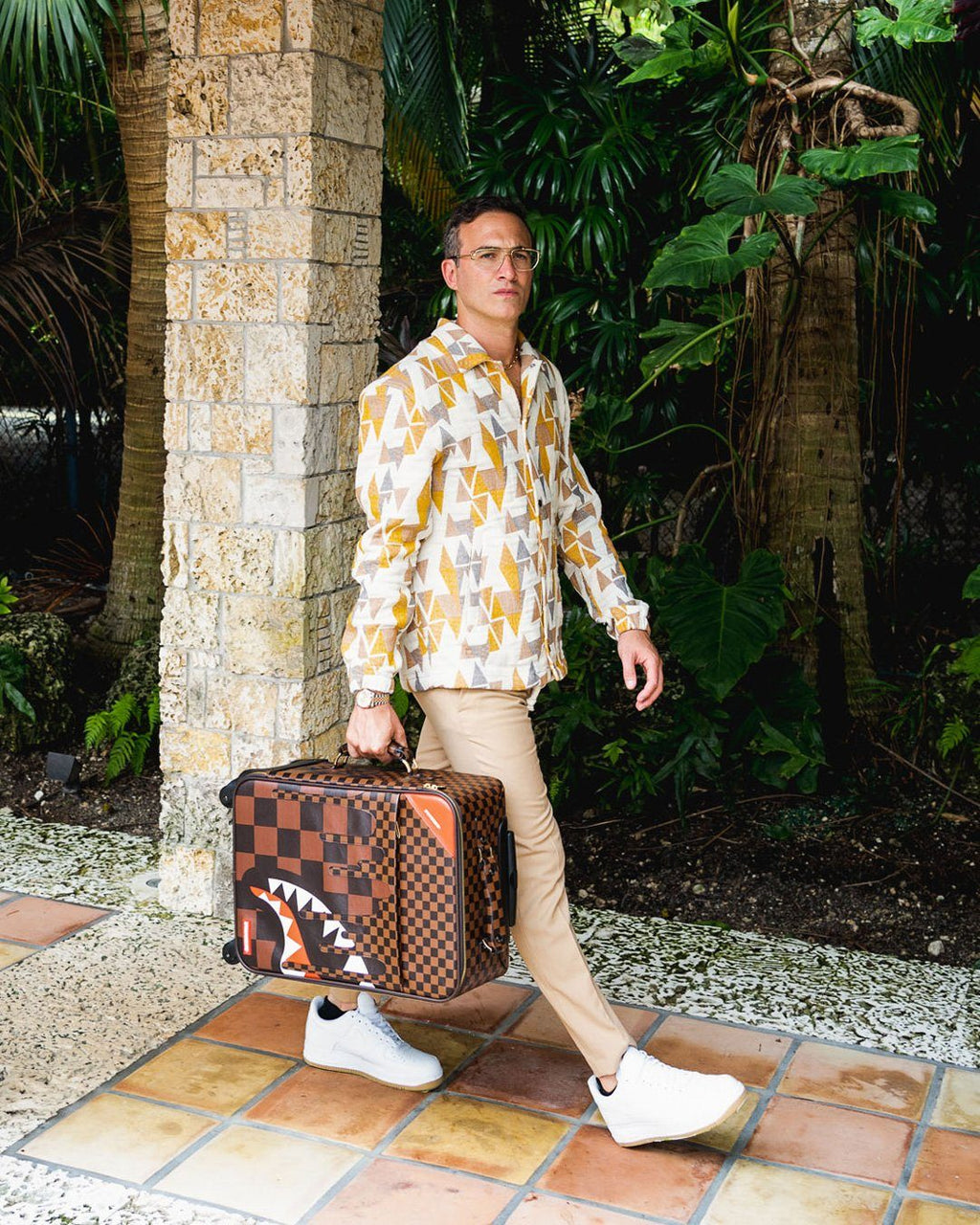 Xtc Sharks in Paris Jetsetter Carry-On Luggage - Image 4