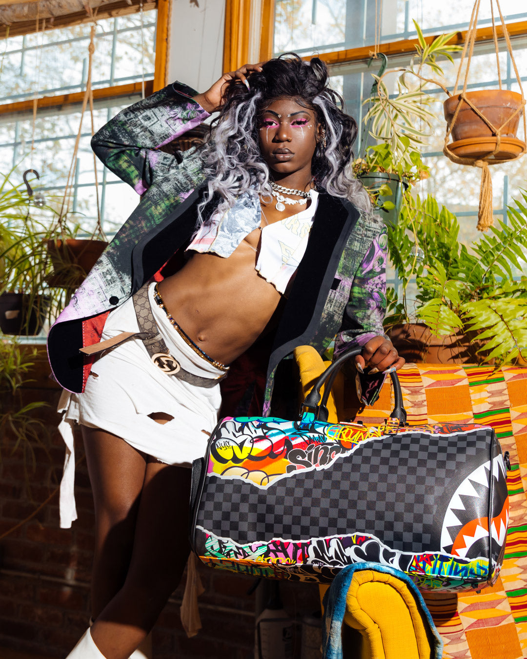 Artistic Pursuit Duffle - Image 8