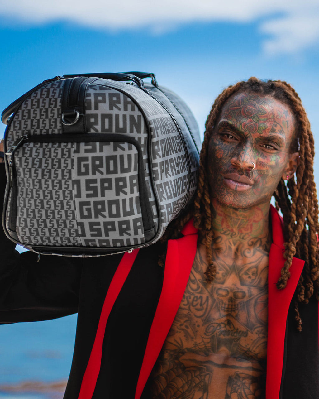 Sharkfinity Stealth Pilot Duffle - Image 6