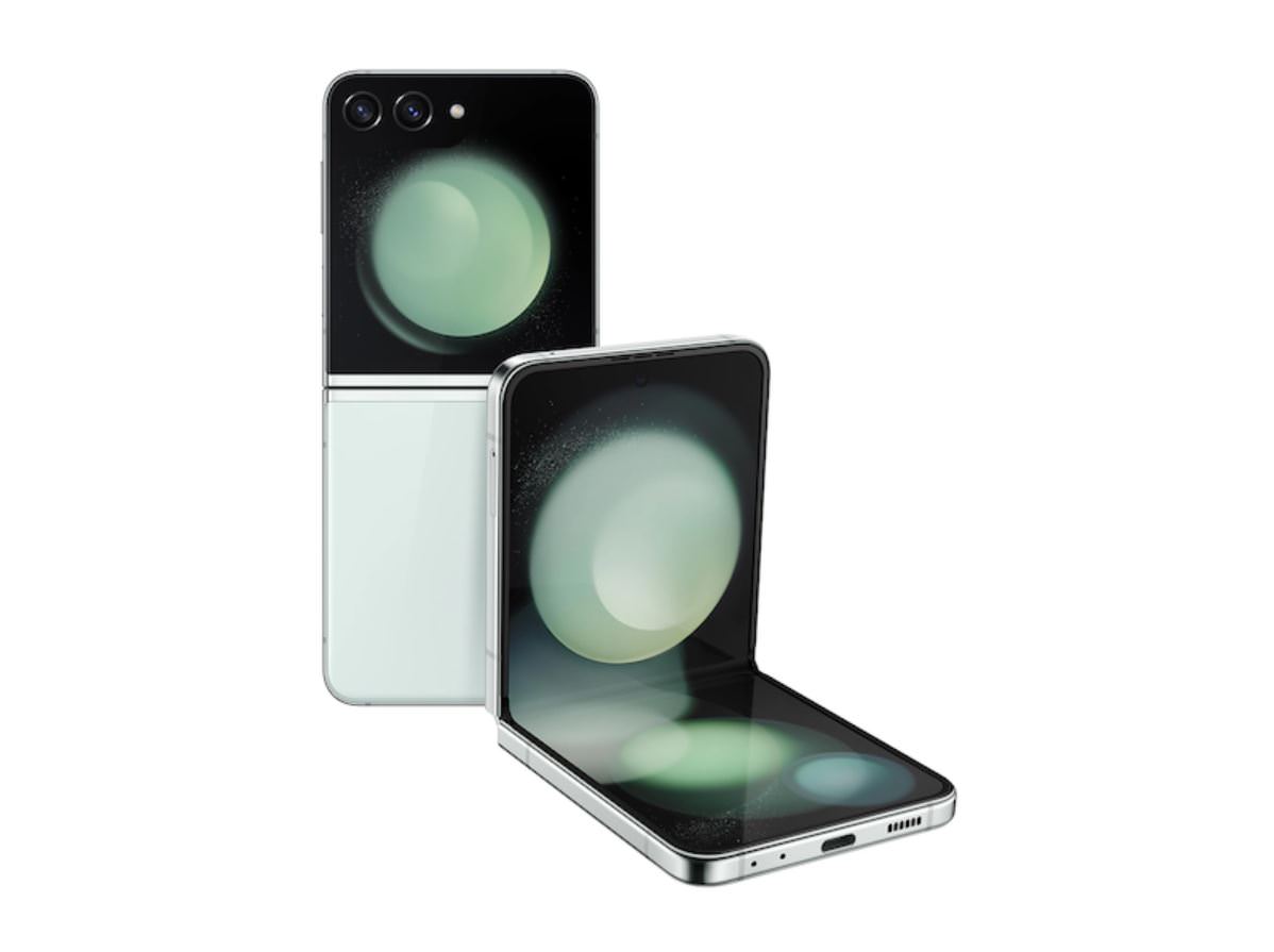 Galaxy Z Flip5 256GB Teal (GSM Unlocked)