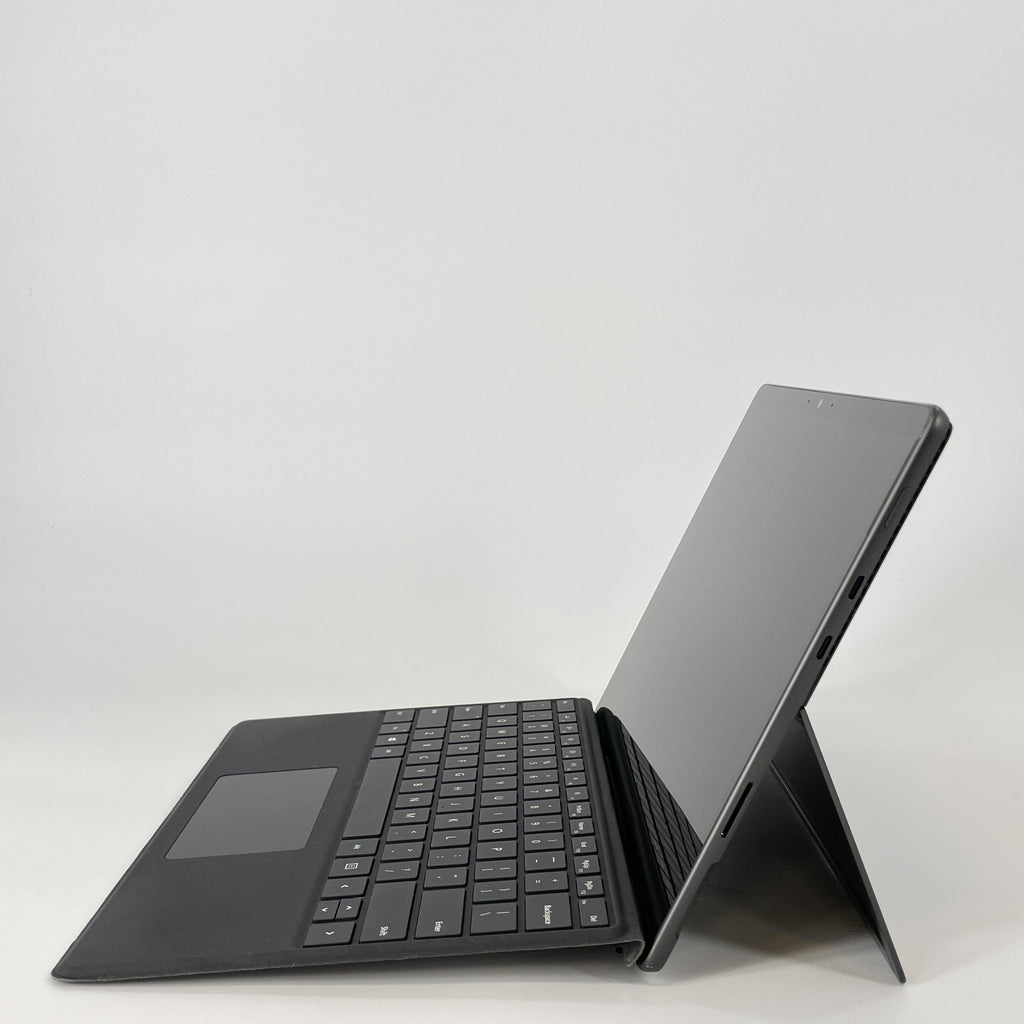 Microsoft Surface Pro 8 13 Black WiFi 3.0 GHz Intel Core i7 11th Gen. 16GB RAM 256GB Solid State Drive - Image 4