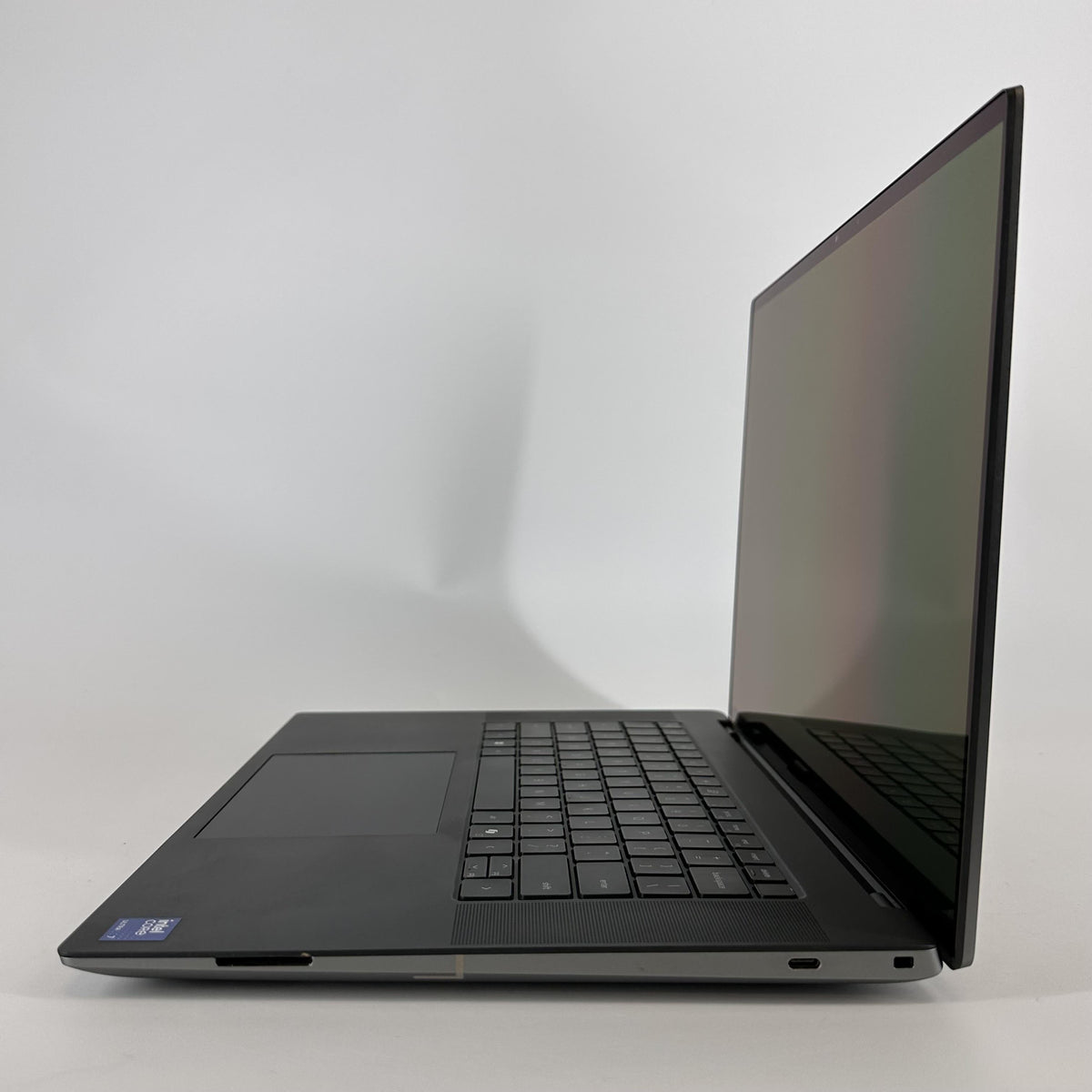 Dell Precision 5690 16 Gray 3.8 GHz Intel Core Ultra 7 32GB RAM 1TB Solid State Drive NVIDIA RTX 3500 Ada 12 GB - Image 8