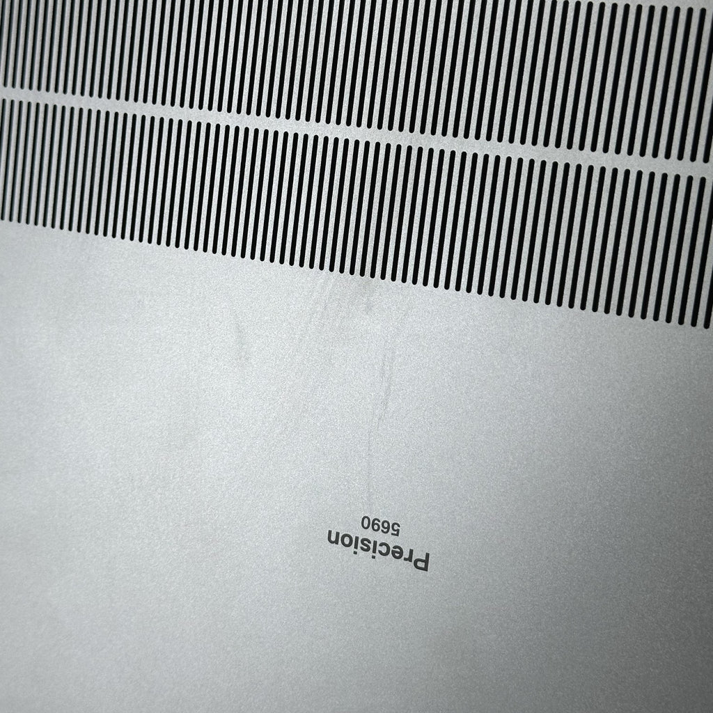 Dell Precision 5690 16 Gray 3.8 GHz Intel Core Ultra 7 32GB RAM 1TB Solid State Drive NVIDIA RTX 3500 Ada 12 GB - Image 11