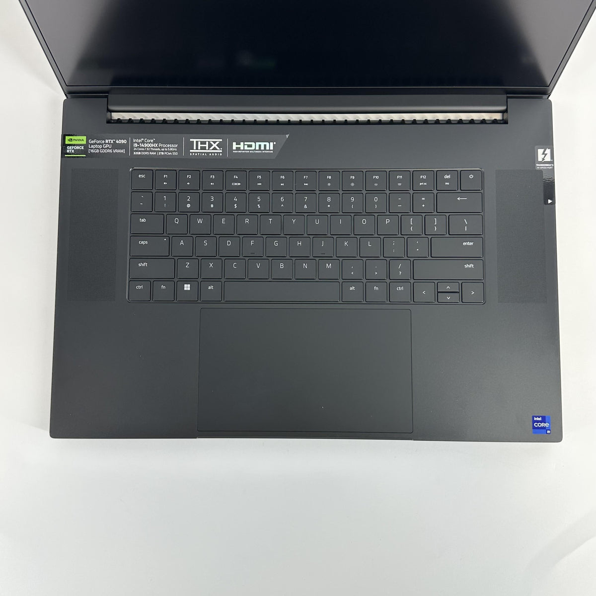 Razer Blade 18 2024 Black 2.2 GHz Intel Core i9 14th Gen. 32GB RAM 2TB Solid State Drive NVIDIA GeForce RTX 4090 16 - Image 2