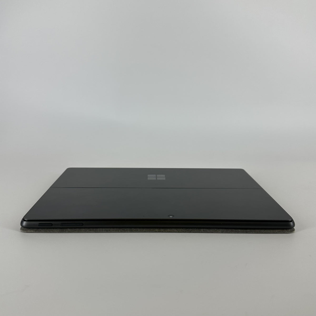 Microsoft Surface Pro 11 13 Silver WiFi 3.4 GHz Qualcomm Snapdragon X Plus 16GB RAM 512GB Solid State Drive - Image 9