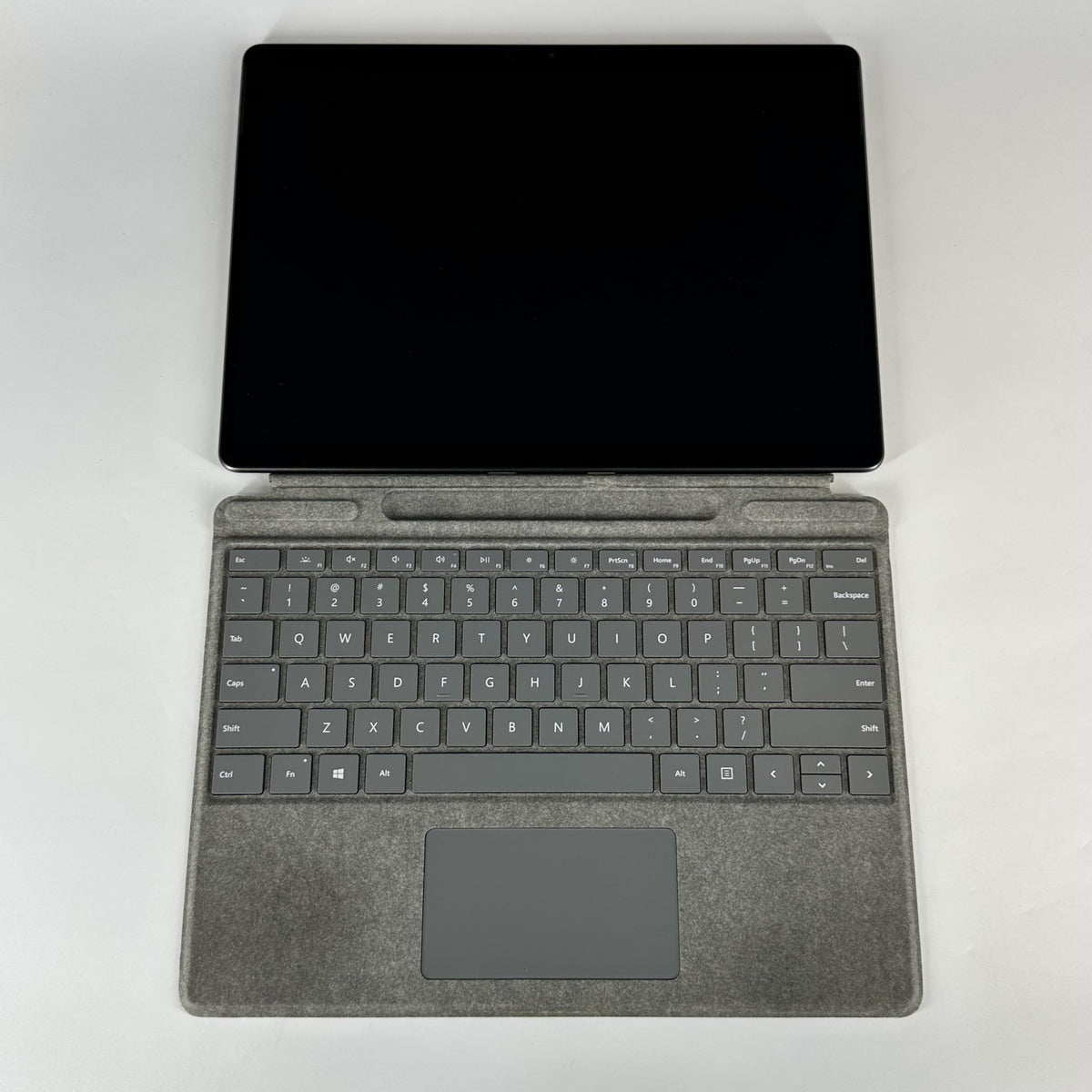 Microsoft Surface Pro 11 13 Silver WiFi 3.4 GHz Qualcomm Snapdragon X Plus 16GB RAM 512GB Solid State Drive