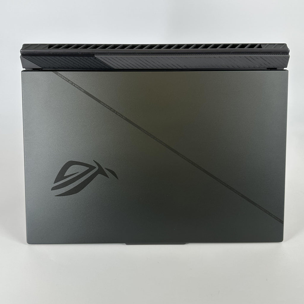 Asus ROG Strix G16 G614 16 Black 2.2 GHz Intel Core i9 14th Gen. 32GB RAM 1TB Solid State Drive NVIDIA GeForce RTX - Image 3