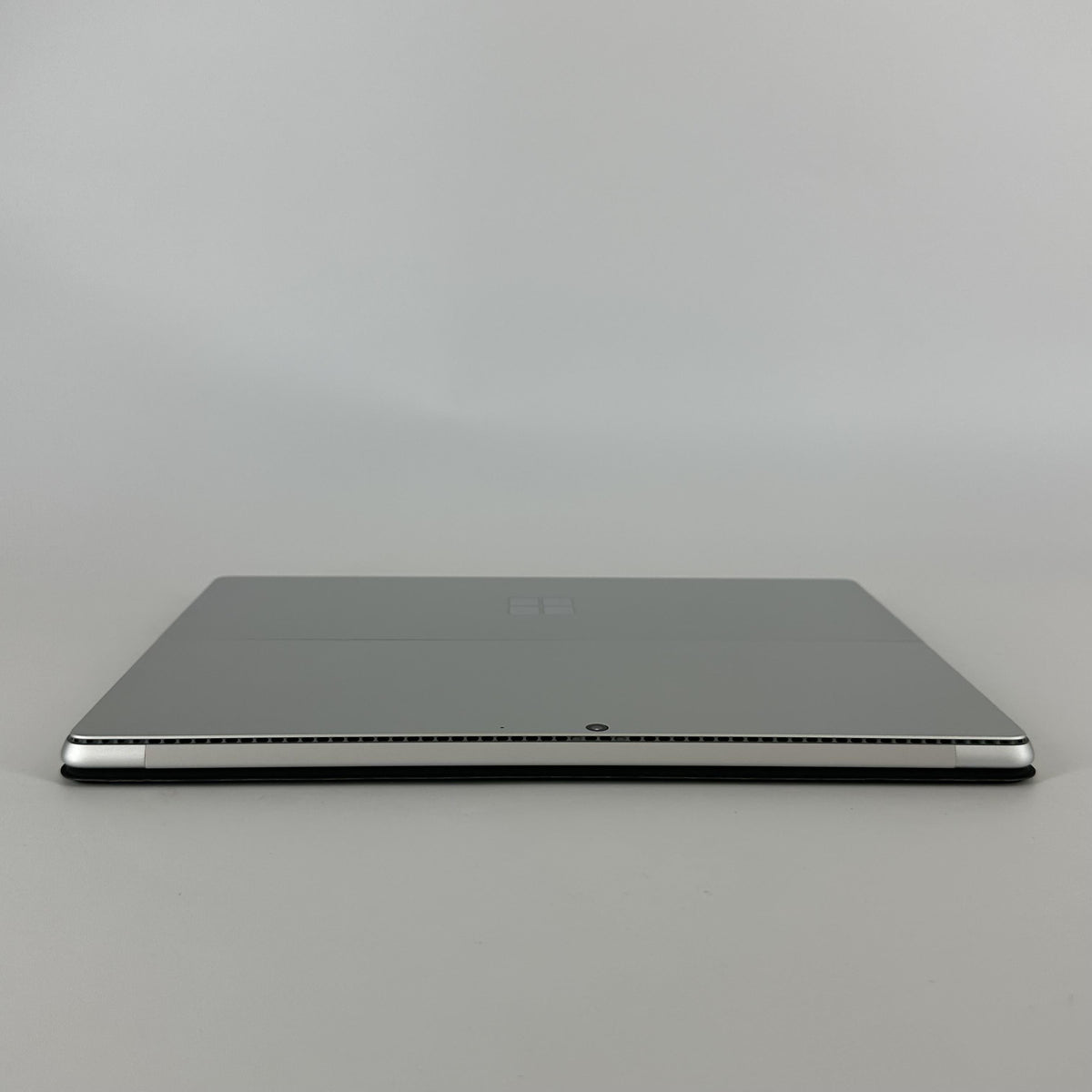Microsoft Surface Pro 8 13 Silver WiFi 2.4 GHz Intel Core i5 11th Gen. 16GB RAM 256GB Solid State Drive - Image 9