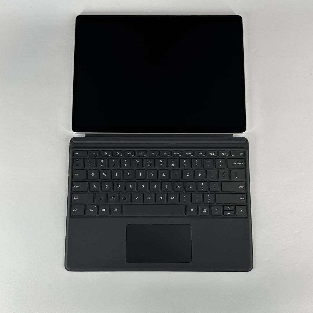 Microsoft Surface Pro 8 13 Silver WiFi 2.4 GHz Intel Core i5 11th Gen. 16GB RAM 256GB Solid State Drive