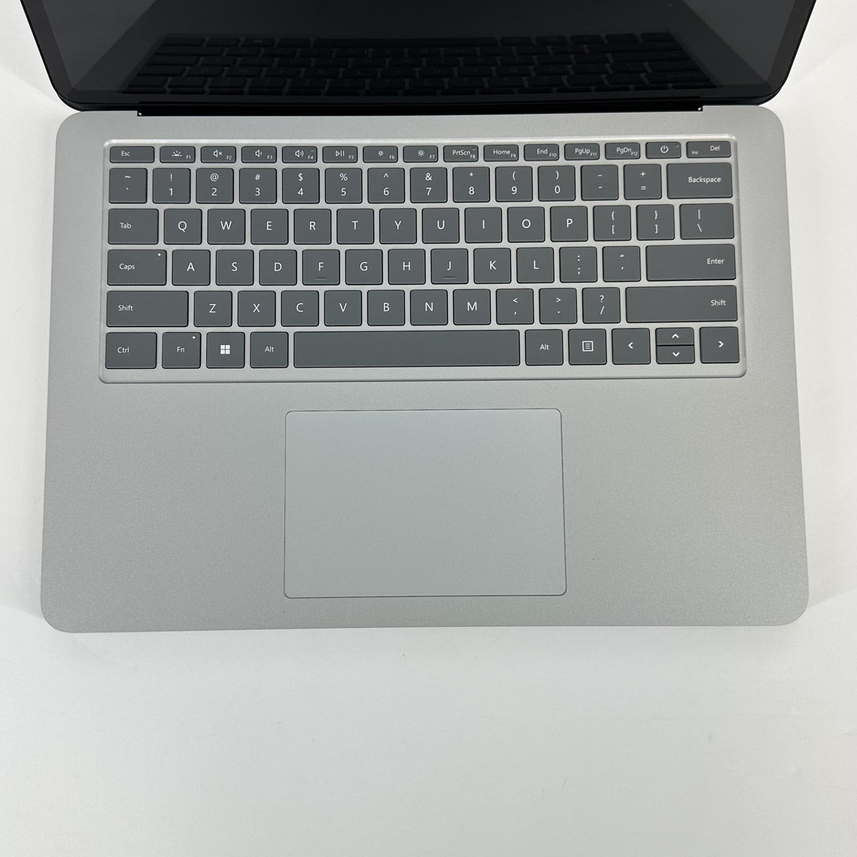 Microsoft Surface Laptop Studio 14.4 Silver 3.3 GHz Intel Core i7 11th Gen. 32GB RAM 2TB Solid State Drive NVIDIA - Image 2
