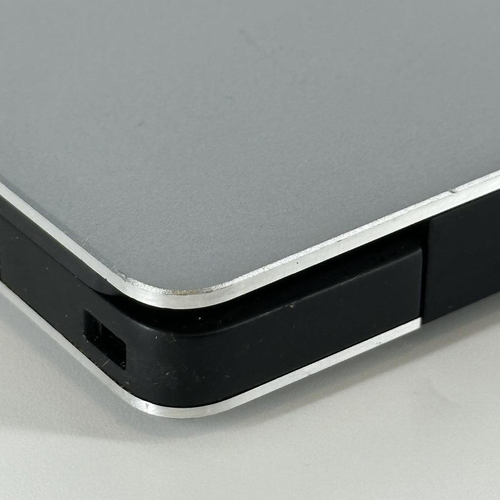 Dell XPS 13 9360 Silver 1.8 GHz Intel Core i7 8th Gen. 16GB RAM 512GB Solid State Drive - Image 13