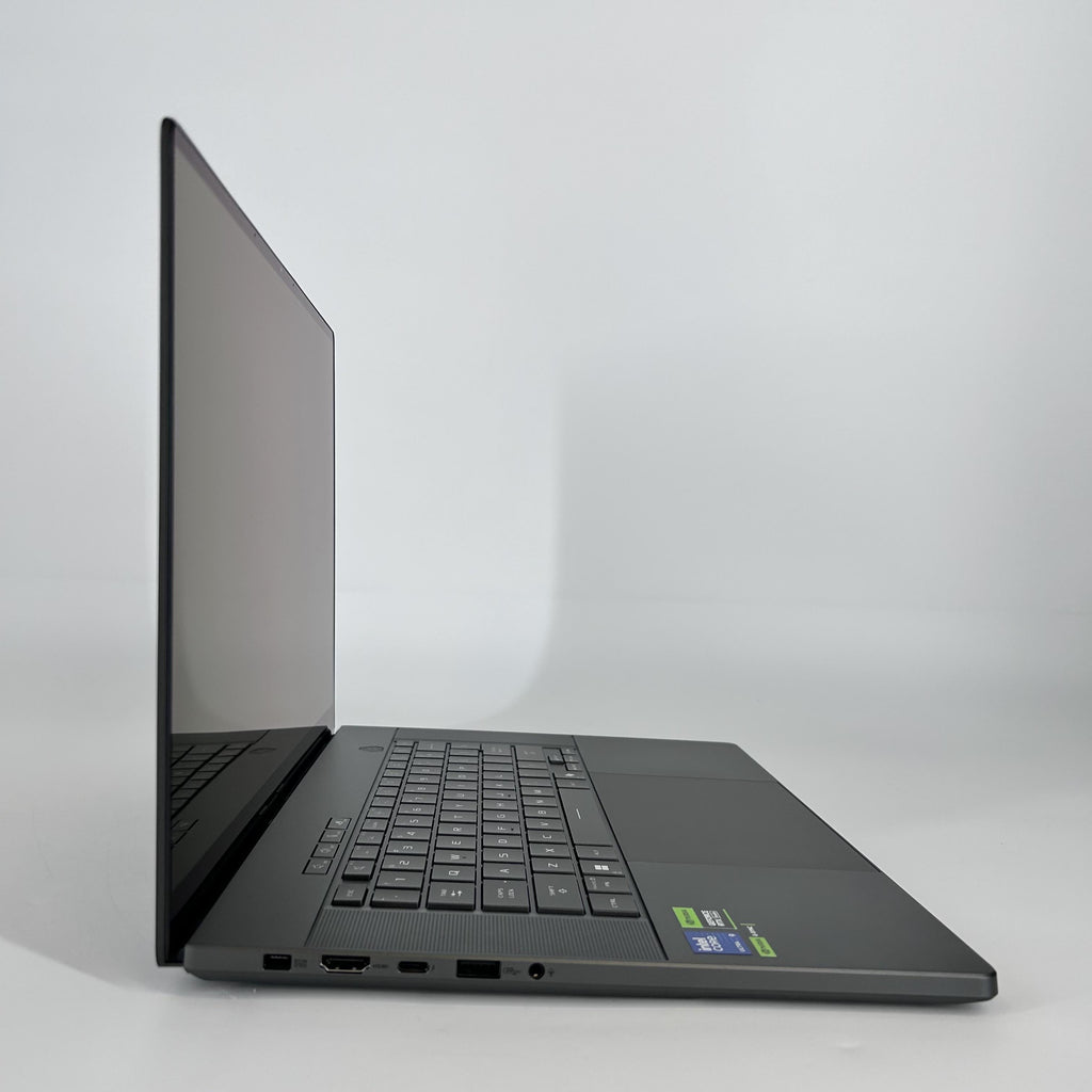 Asus ROG Zephyrus G16 GU605 16 Black 2.9 GHz Intel Core Ultra 9 Series 2 32GB RAM 2TB Solid State Drive NVIDIA - Image 3
