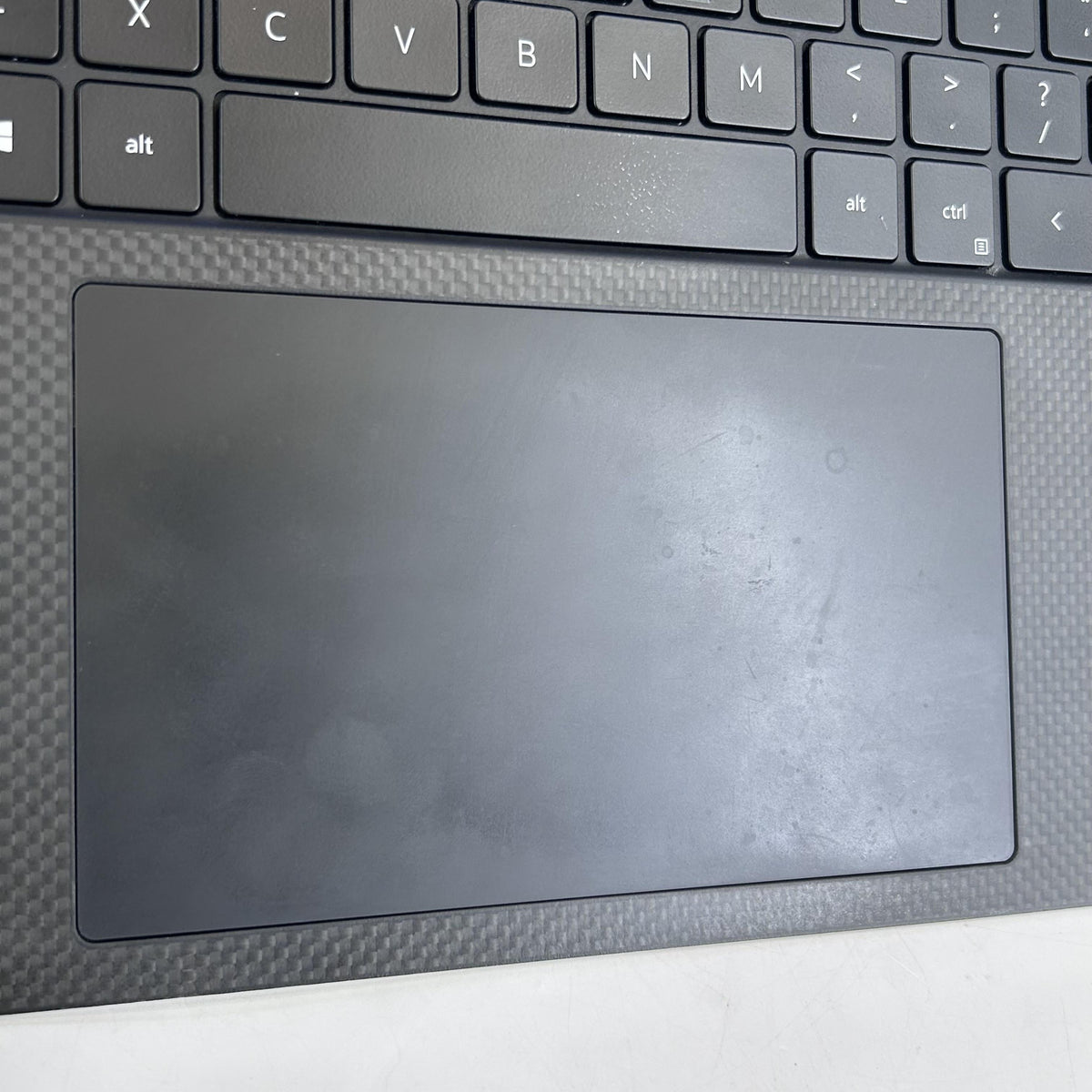 Dell XPS 15 9510 Silver 2.3 GHz Intel Core i7 11th Gen. 16GB RAM 512GB Solid State Drive NVIDIA GeForce RTX 3050 4 - Image 11