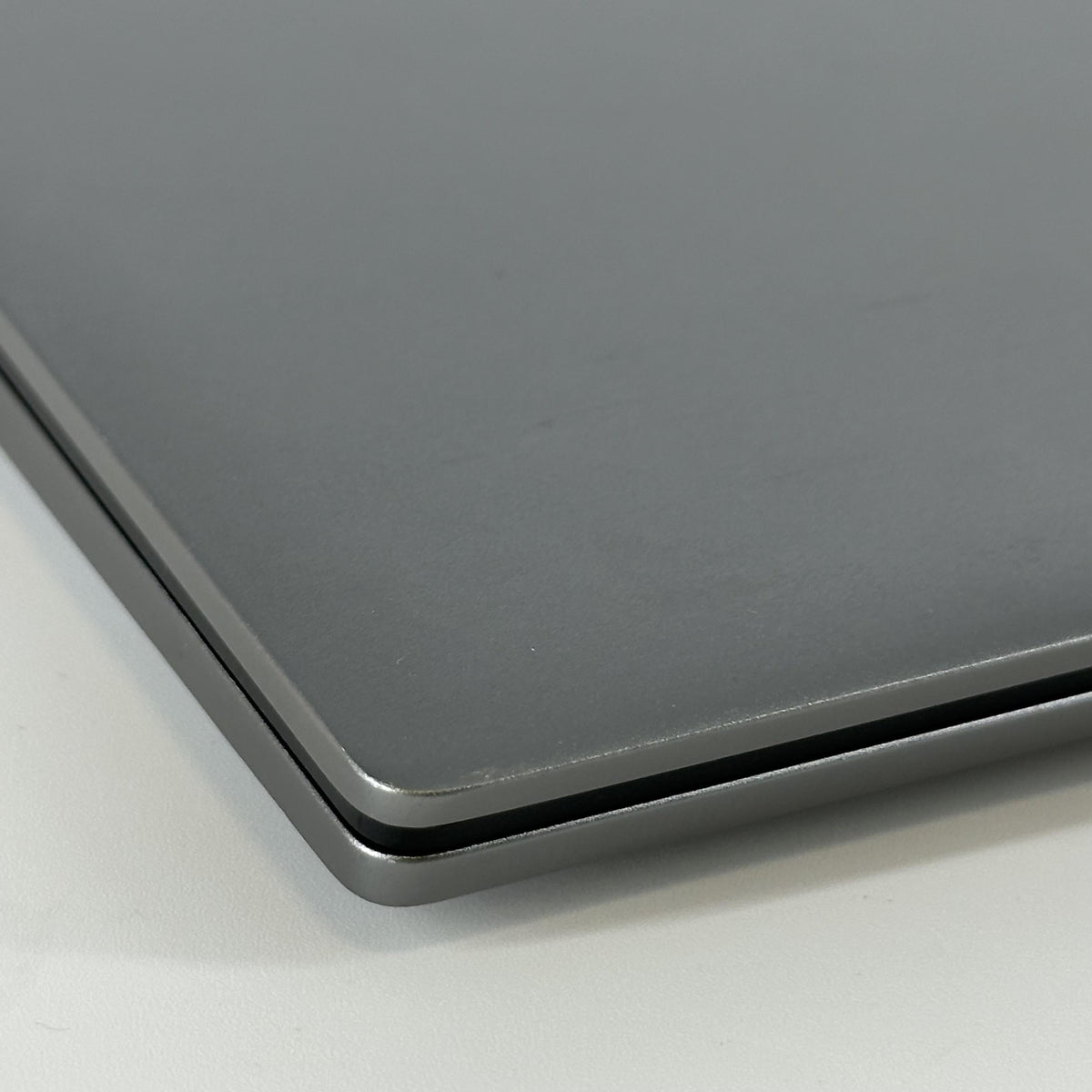 Dell Latitude 7640 16 Gray 1.6 GHz Intel Core i5 13th Gen. 16GB RAM 256GB Solid State Drive - Image 14