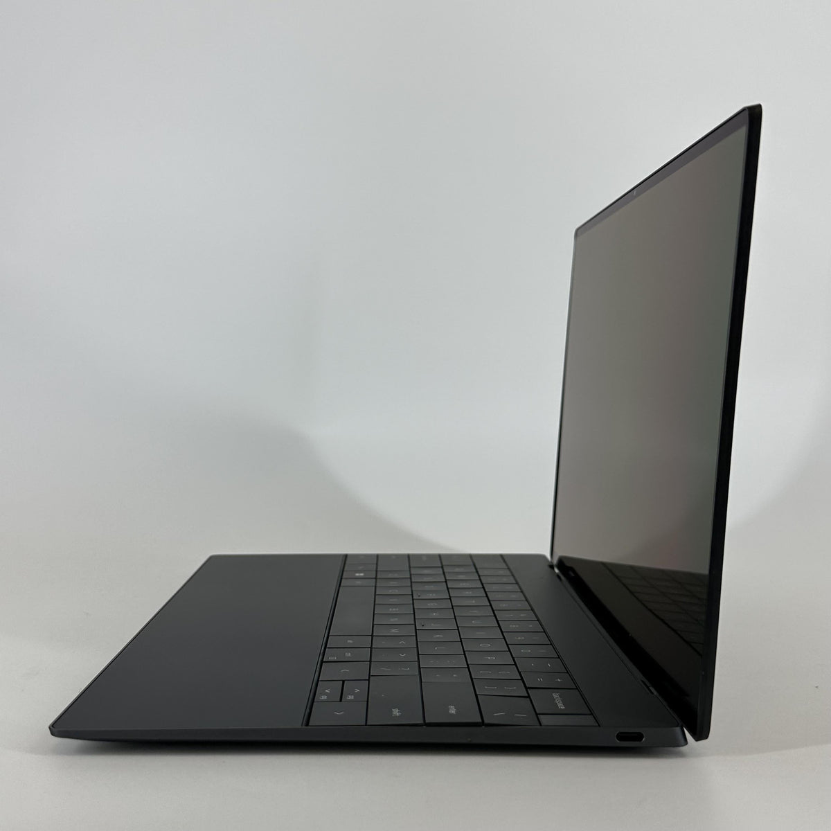 Dell XPS 13 Plus 9320 Black 2.2 GHz Intel Core i7 13th Gen. 16GB RAM 512GB Solid State Drive - Image 6