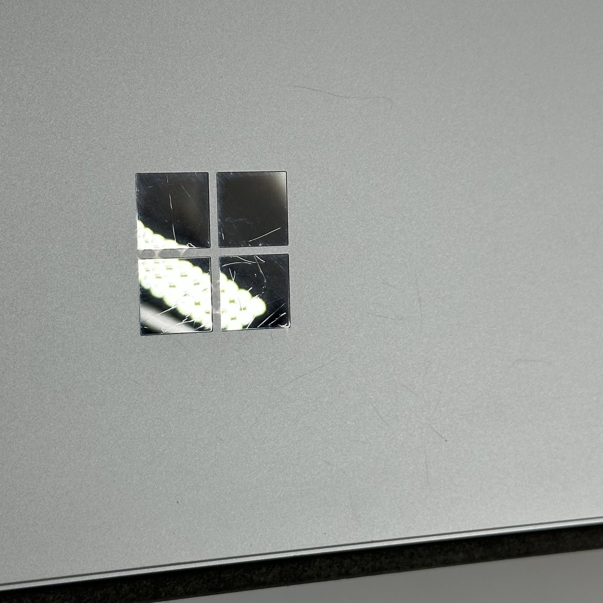Microsoft Surface Pro 9 13 Platinum WiFi 2.7 GHz Intel Core i7 12th Gen. 16GB RAM 512GB Solid State Drive - Image 5