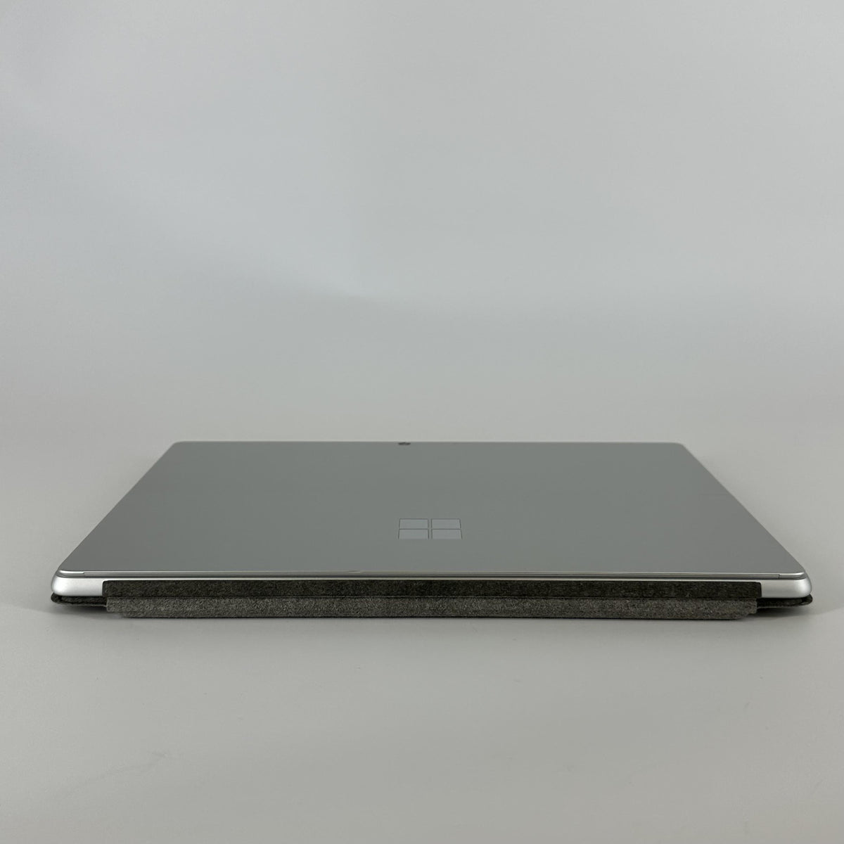 Microsoft Surface Pro 8 13 Silver WiFi 3.0 GHz Intel Core i7 11th Gen. 16GB RAM 512GB Solid State Drive - Image 8