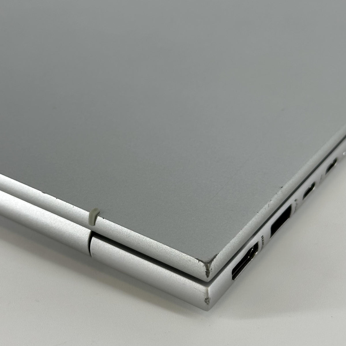 HP Elitebook 840 G10 14 Silver 2.2 GHz Intel Core i7 13th Gen. 32GB RAM 1TB Solid State Drive - Image 17