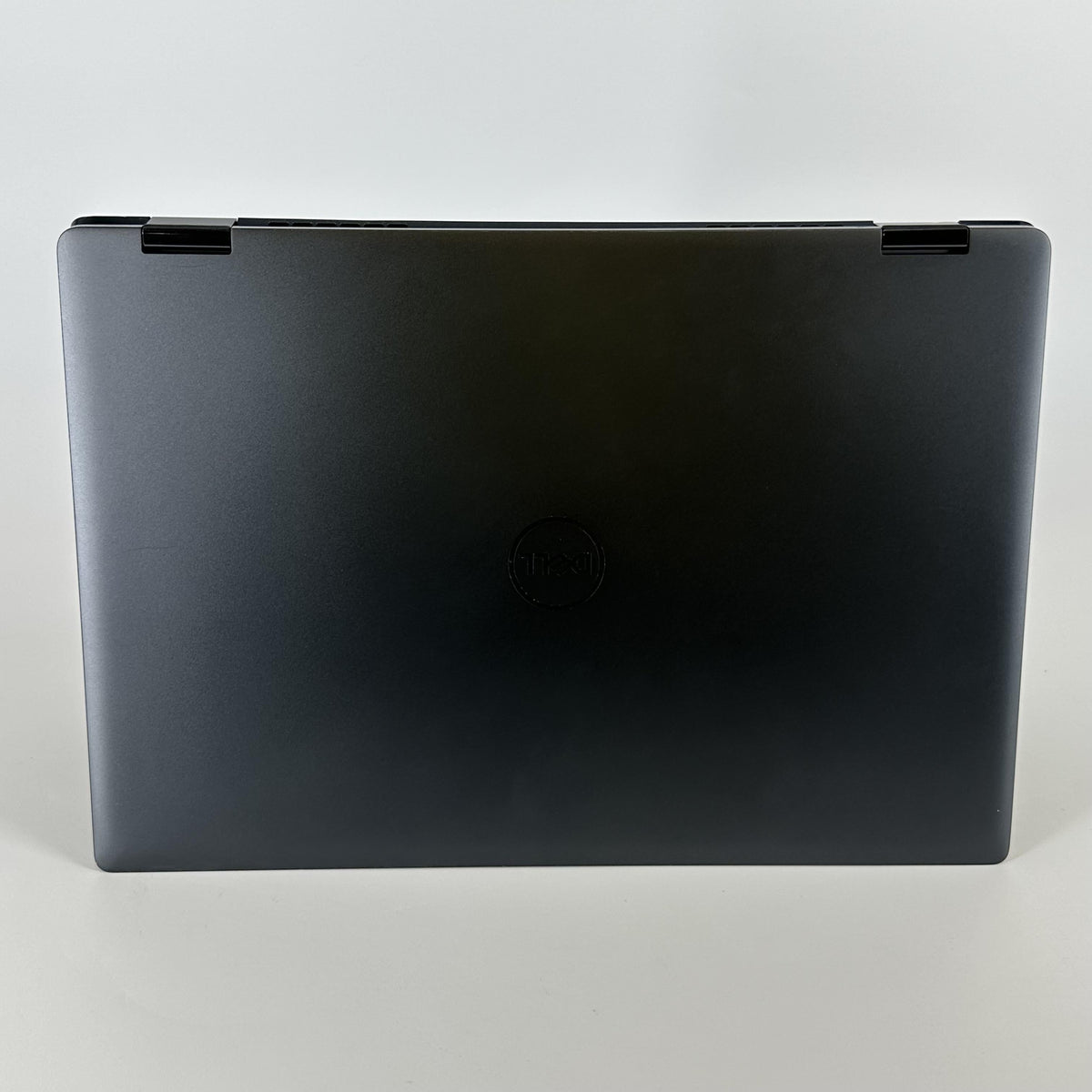Dell Latitude 9430 14 Gray 1.8 GHz Intel Core i7 12th Gen. 32GB RAM 1TB Solid State Drive - Image 9