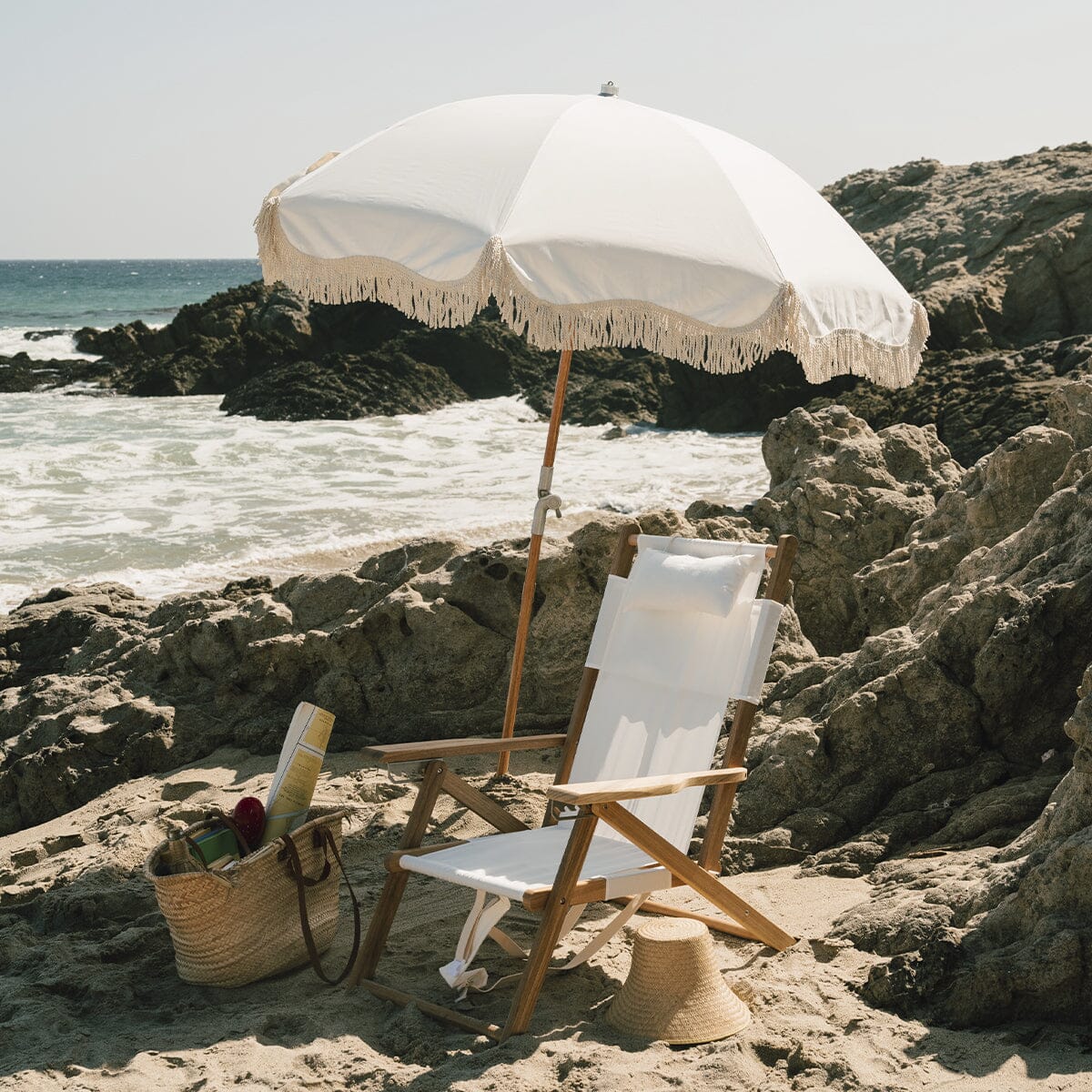 The Premium Beach Umbrella - Image 2
