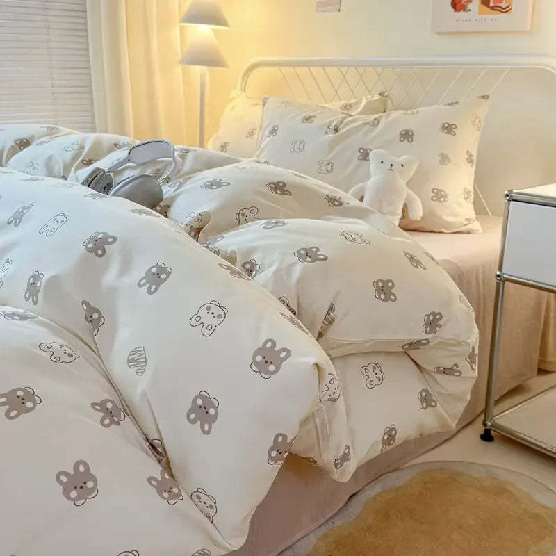 Queen Reactive Printed Bedding Set - Image 2