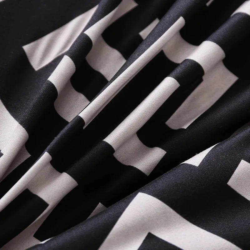Luxury Black Bedding Comforter Elegant Duvet Cover & Pillowcases - Image 7
