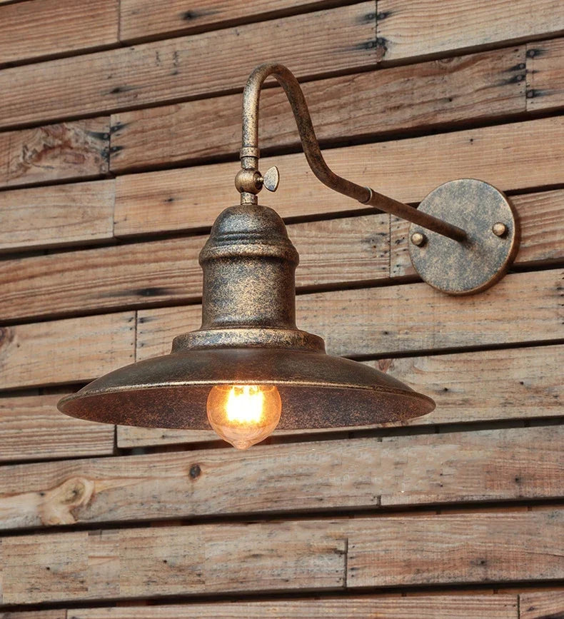 American Industrial Wall Lamp - Image 7