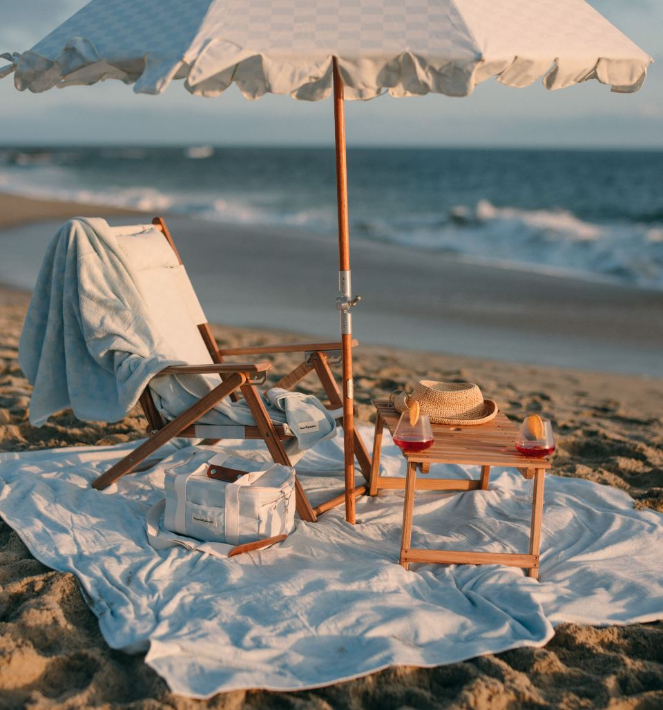The Folding Picnic Table - Image 2