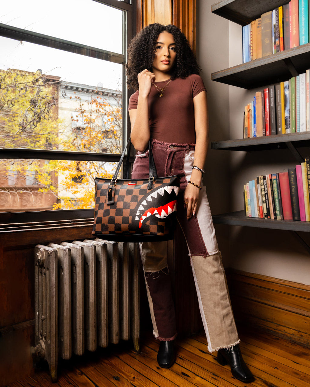 Sharks in Paris Vanquish Tote - Image 4