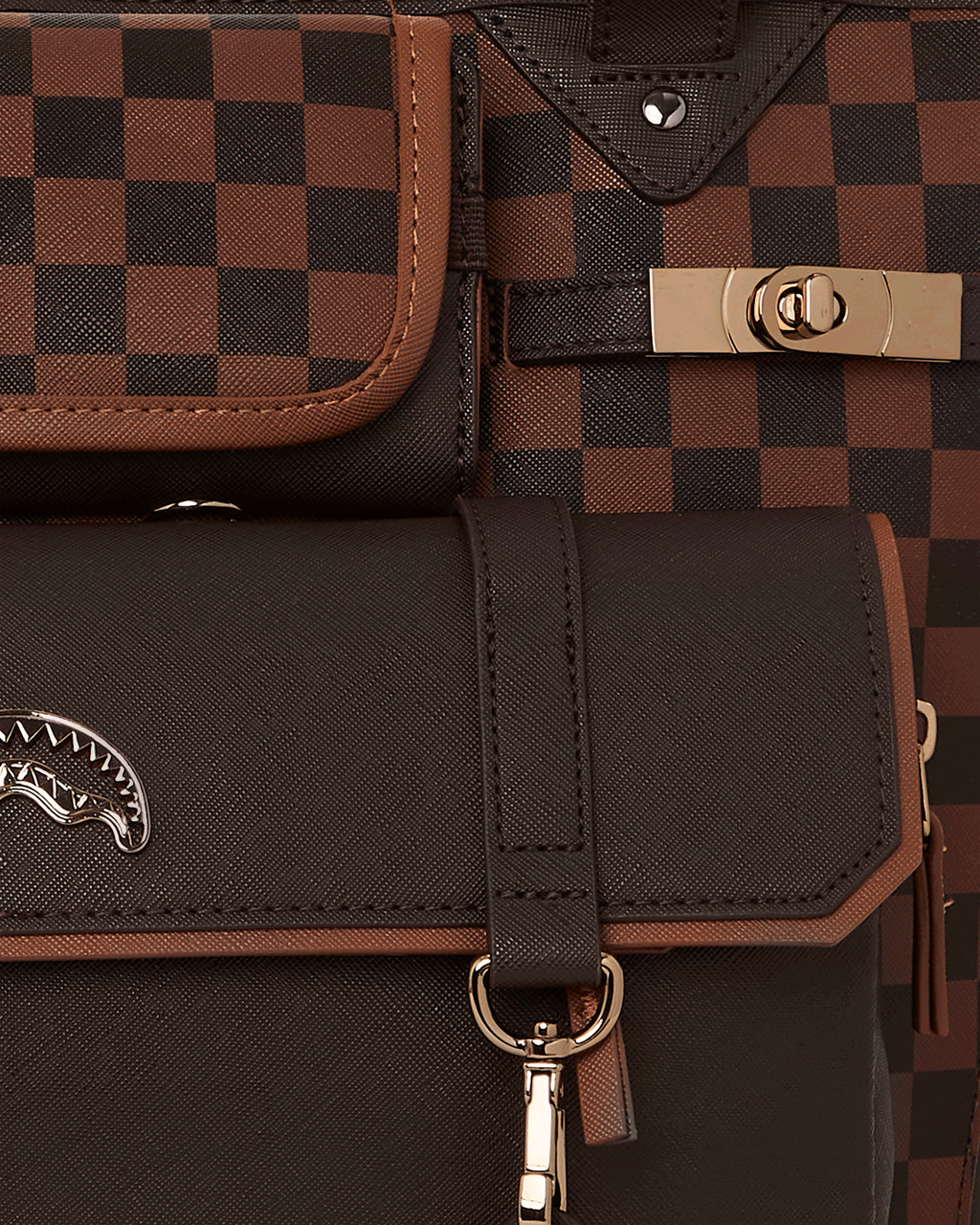 Checkmate Royale Tote - Image 10