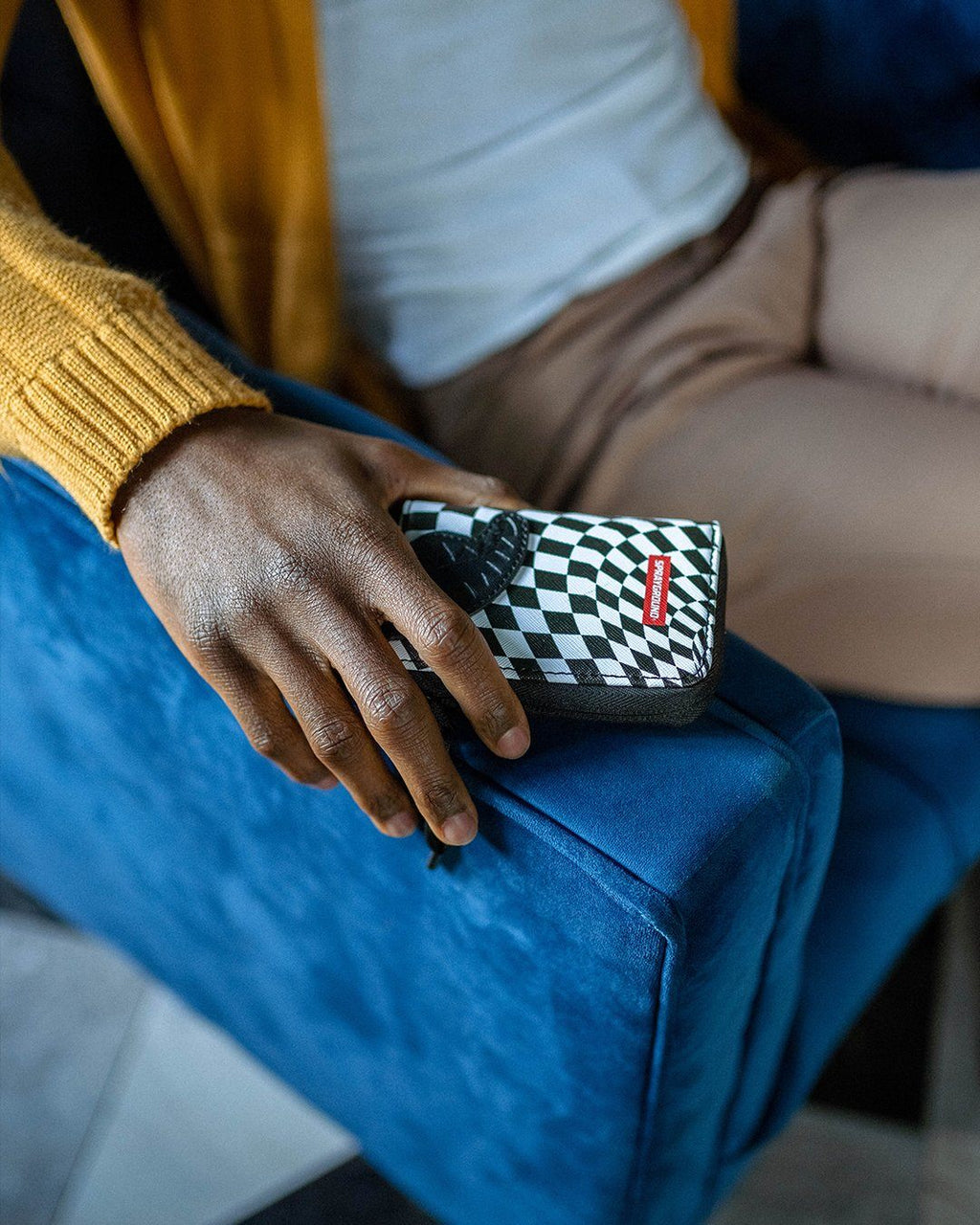 Trippy Check Wallet - Image 2
