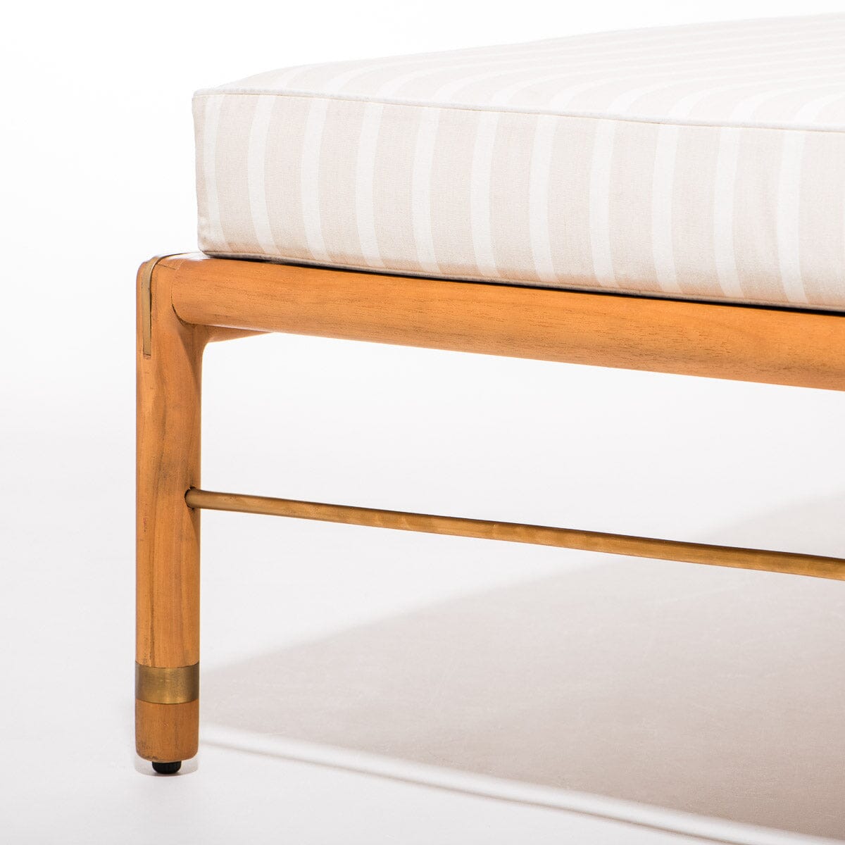 The WES Sun Lounger - Image 7