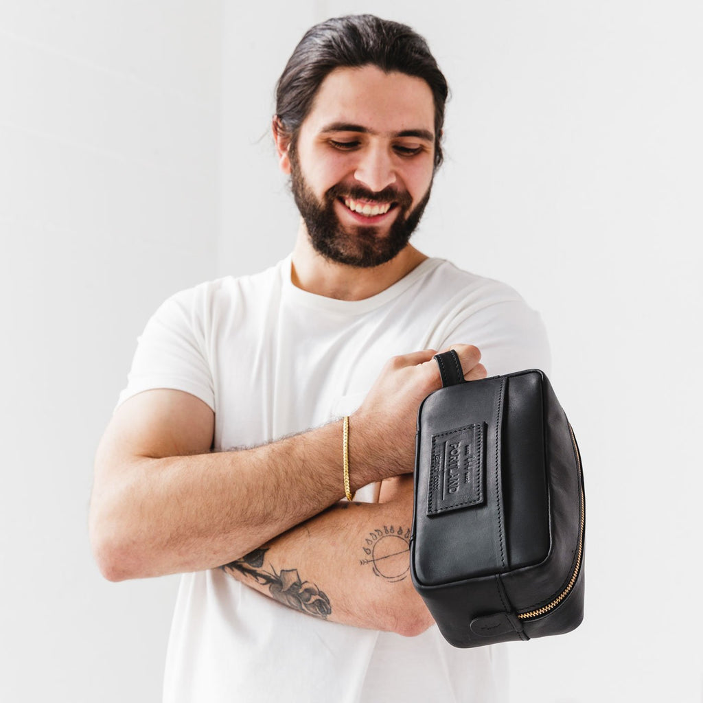 Almost Perfect' Deluxe Dopp Kit - Image 23