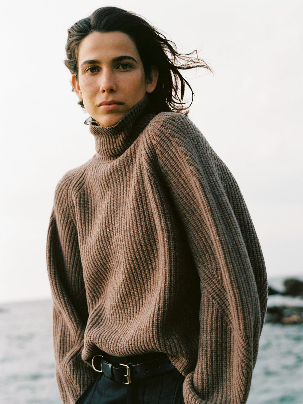 Women's Amy Powney + Finisterre Fisherman Rib Roll Neck Jumper - Image 2