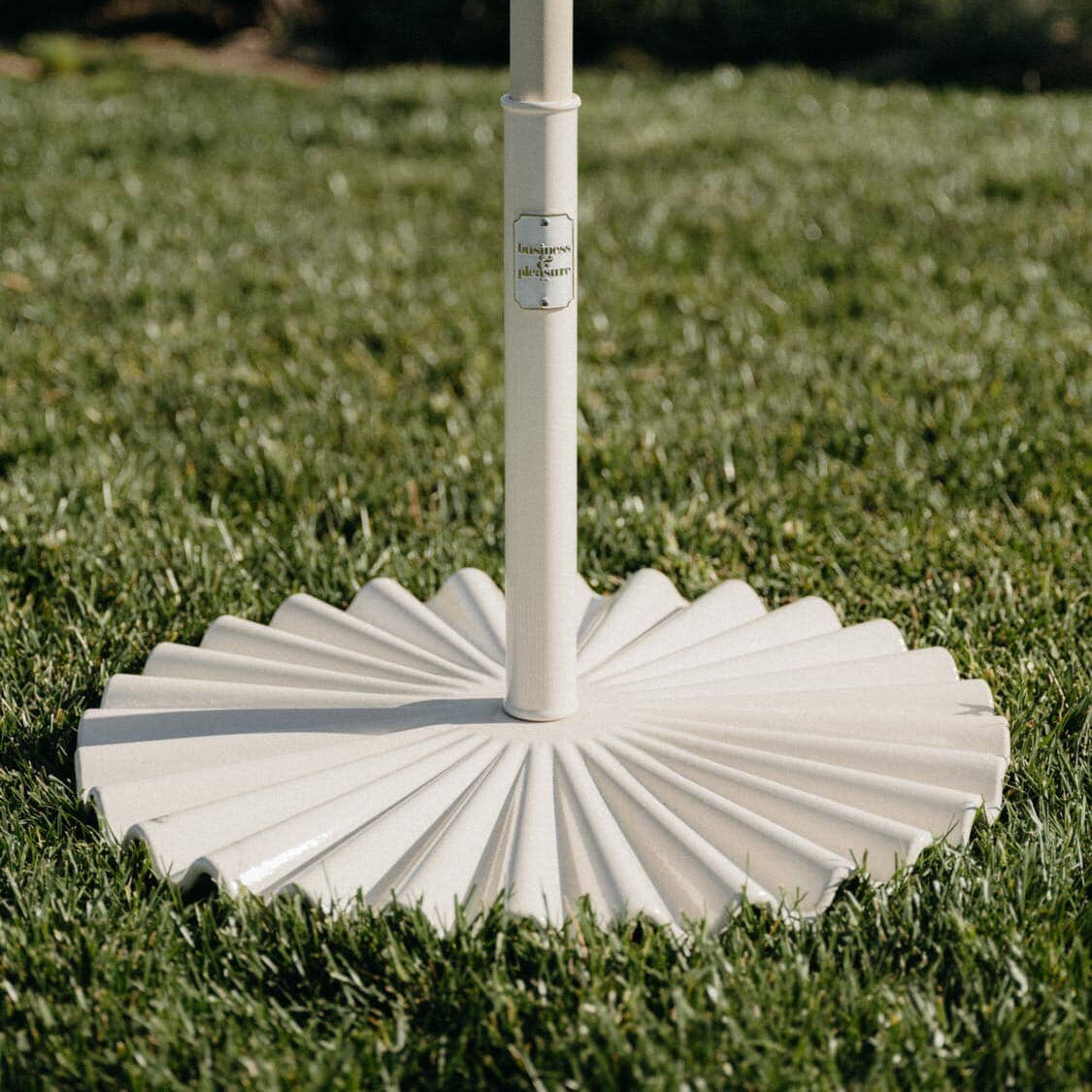 The Clamshell Base - 55 LB - Image 3