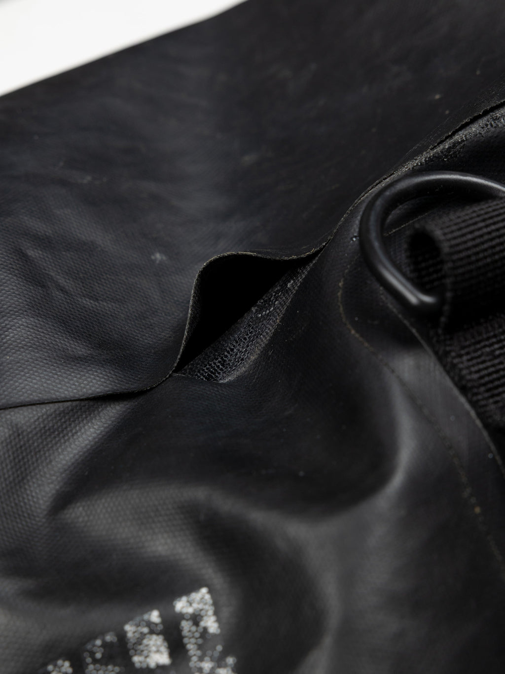 Bag Seam Repair - Image 3